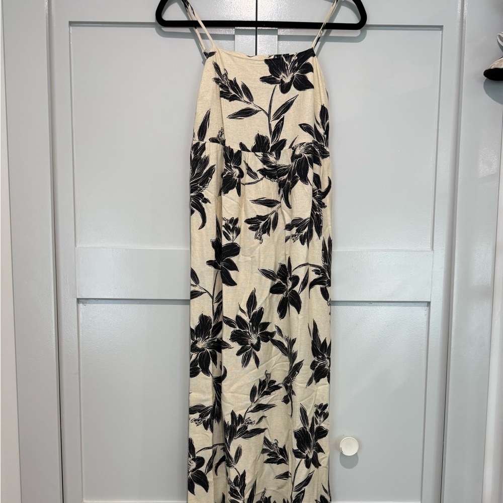 Floral Maxi Dress in Black and Cream